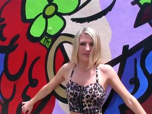 Sexy Amanda Tate verträgt einen dicken Riemen Sexy Amanda Tate verträgt einen dicken Riemen