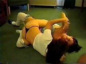 Lesbian Catfight porno y videos de sexo en alta calidad en ...