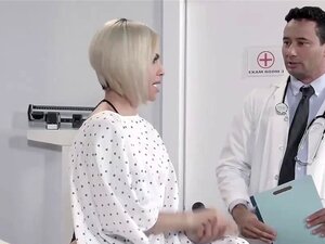 Tranny Angels porno e video di sesso in alta qualità su AmorePorno.com