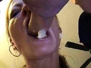 Gola porno e video di sesso in alta qualità su AmorePorno.com