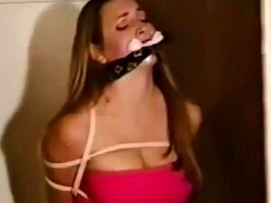 Vintage Feet - Porno @ RueNu.com