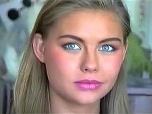 Ojos Azules porno y videos de sexo en alta calidad en ElMundoPorno.com