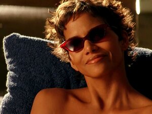 Halle Berry Porn porno y videos de sexo en alta calidad en ...