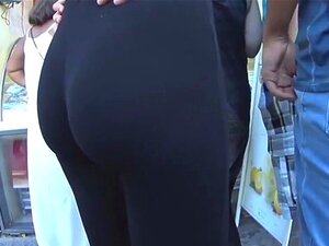 Yoga Voyeur - Porno @ RueNu.com