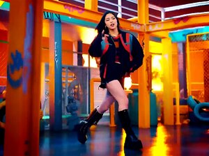 Somi Kpop - Porno @ RueNu.com