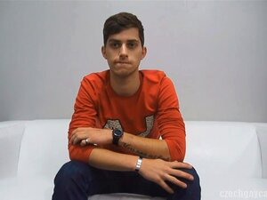 Casting Gay - Porno @ RueNu.com