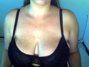 Fanial Cam4 porno e video di sesso in alta qualità su AmorePorno.com